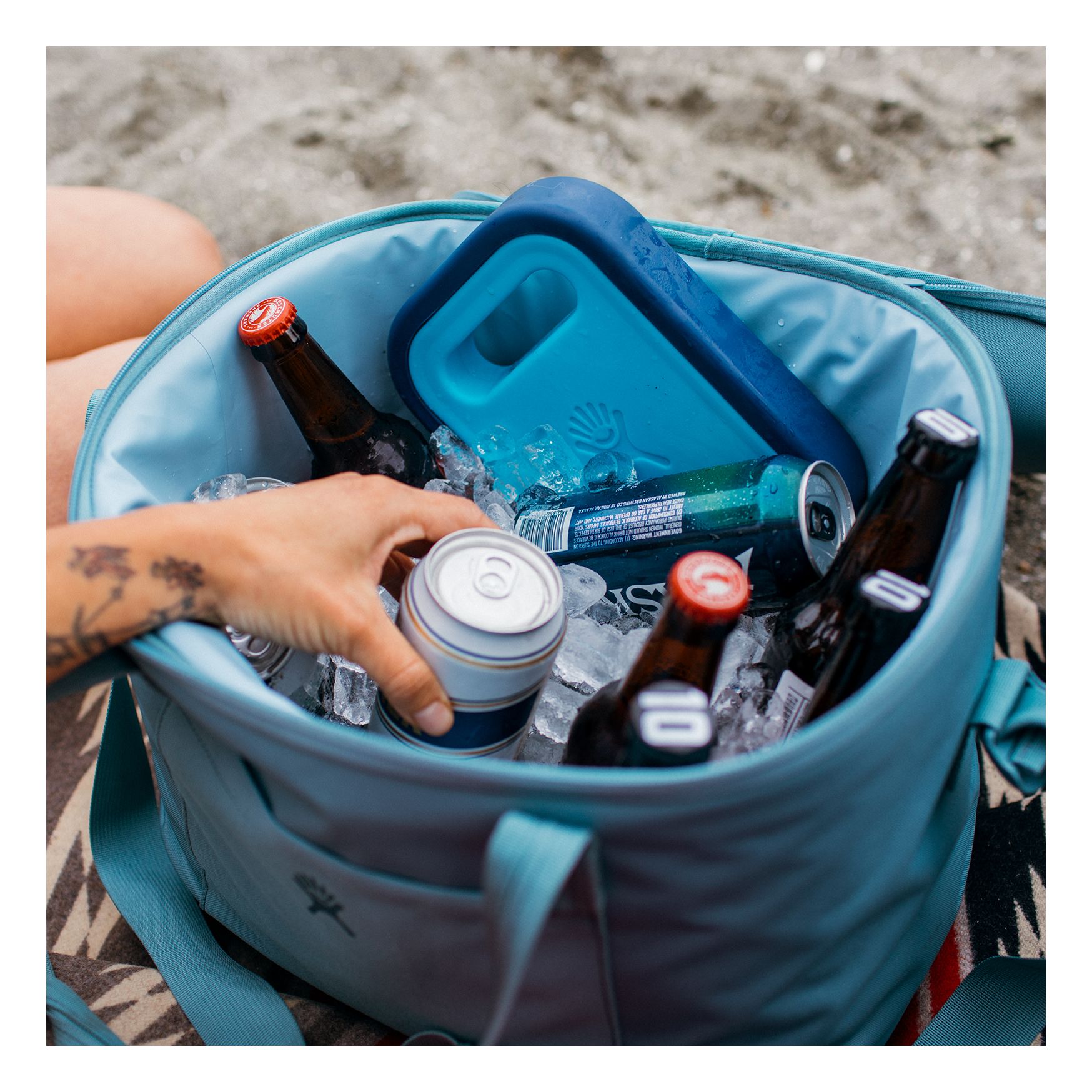 Pacific Hydro Flask Medium Ice Pack | XHAZRNF-21